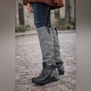 Puma Knee-High Boots Black/Gray Herringbone Leather Size 7 1/2